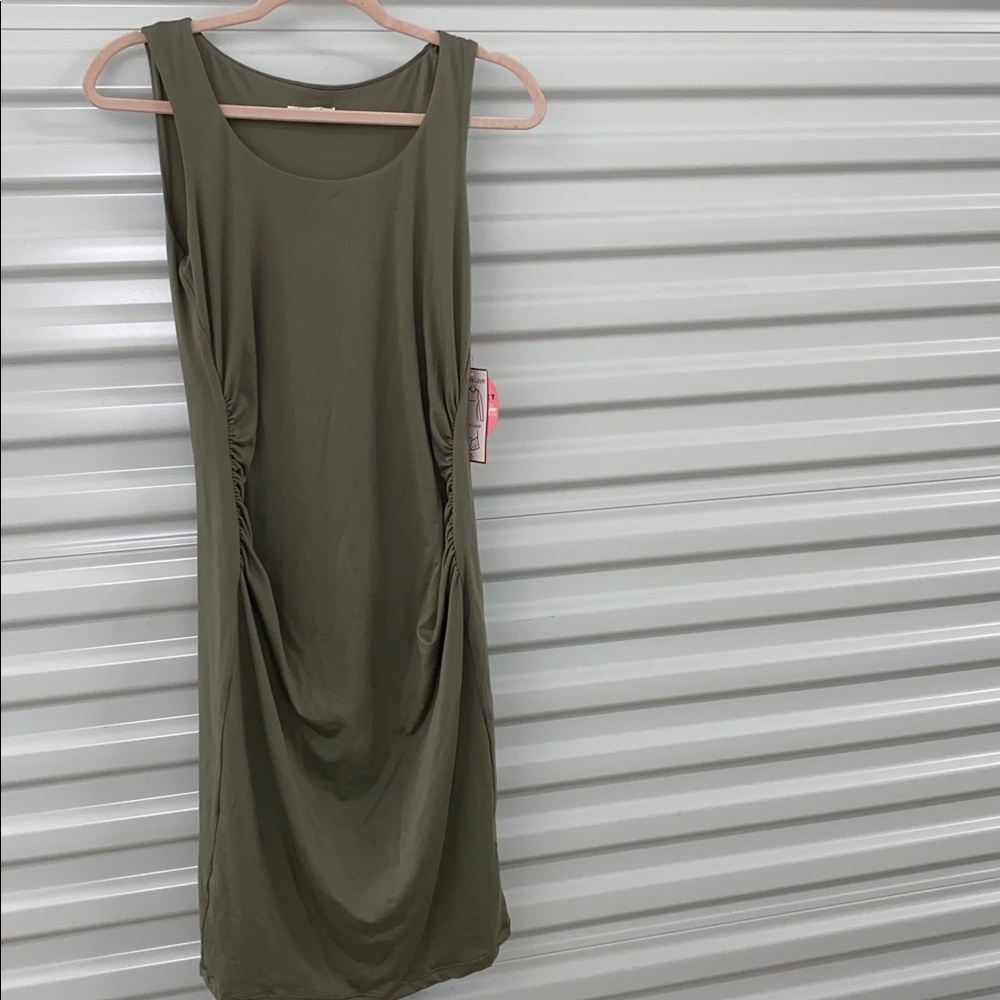 Heart Hips Khaki Sleeveless Top